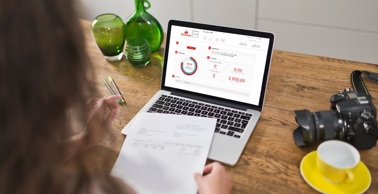 GRAF-810_NFG_Zmiana_formatu_zdjecia_laptop_780x400.jpg eFaktoring w Santander